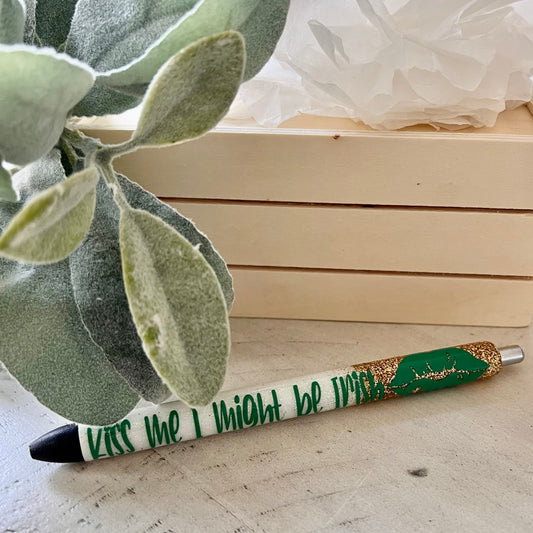 Kiss Me I Might Be Irish RTS Glitter Pen