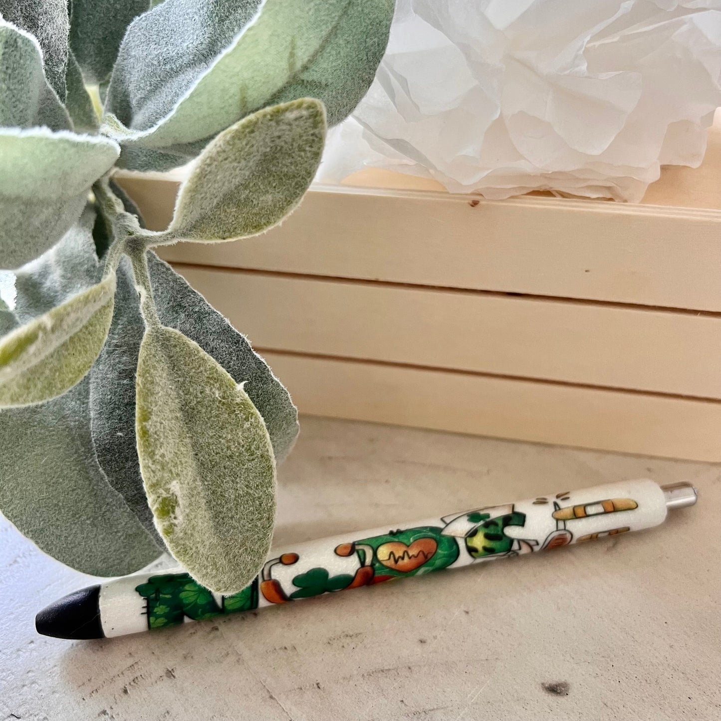 St Patrick's Day Nurse Glitter Pen